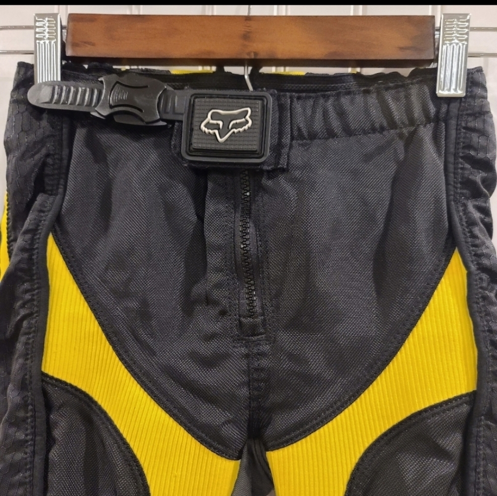 Youth Fox Racing Pants Size 10 /  26
